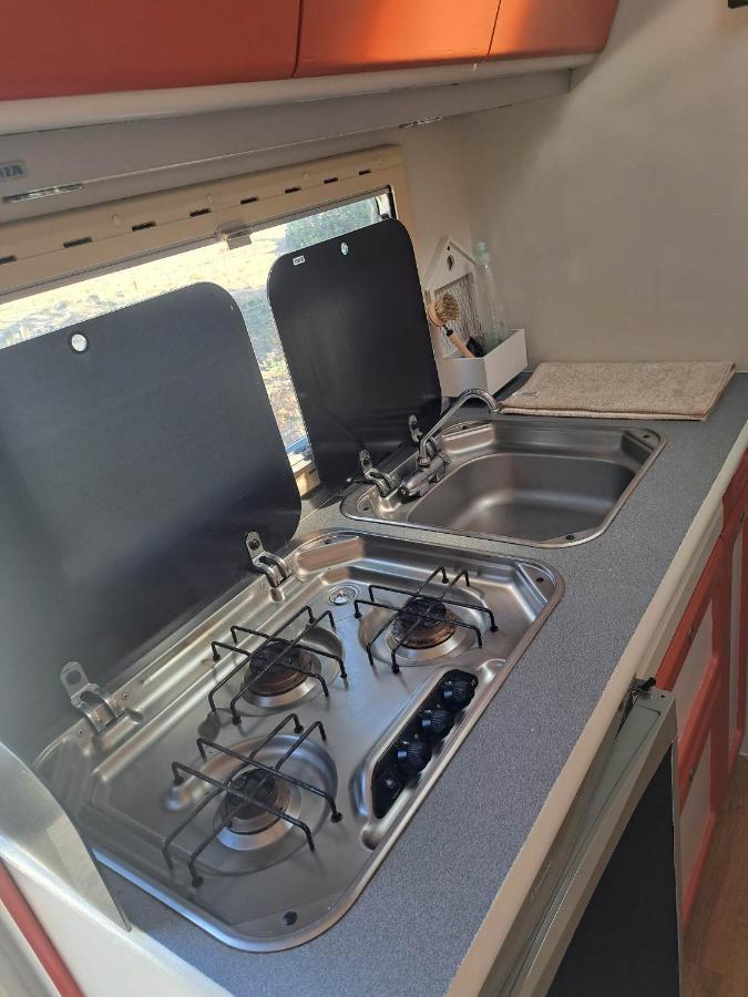 ホテル Camping Car A 3 Minutes Du Parc Pairi Daiza ブリュージュレット エクステリア 写真